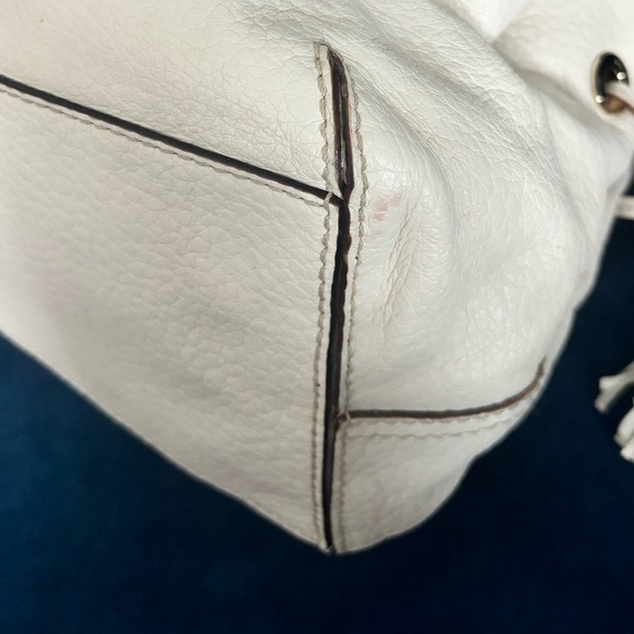 Kate Spade Berkshire Road Stevie Satchel White Pebbled Leather Tassles Boho EUC - Picture 13 of 16